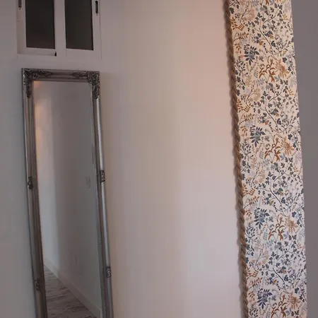Apartment Escarlata *